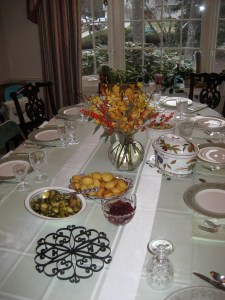 Away game Thanksgiving table